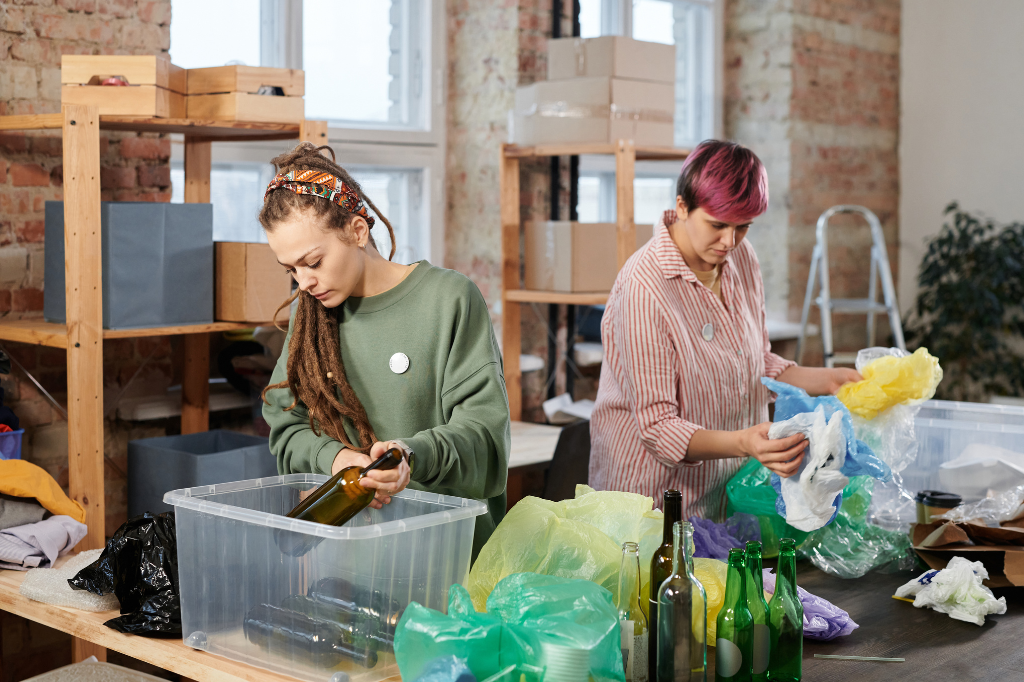 Desafios na Implementação de Políticas Públicas de Reciclagem nas Capitais Brasileiras