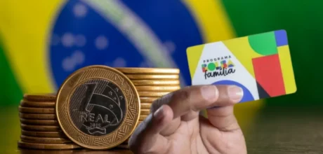Benefícios do governo que você pode receber mesmo trabalhando e como verificar elegibilidade